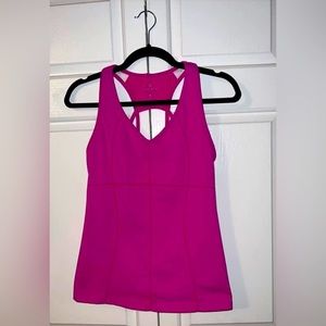 Athleta V Neck Strappy Tank Medium 🌸 Barbie pink